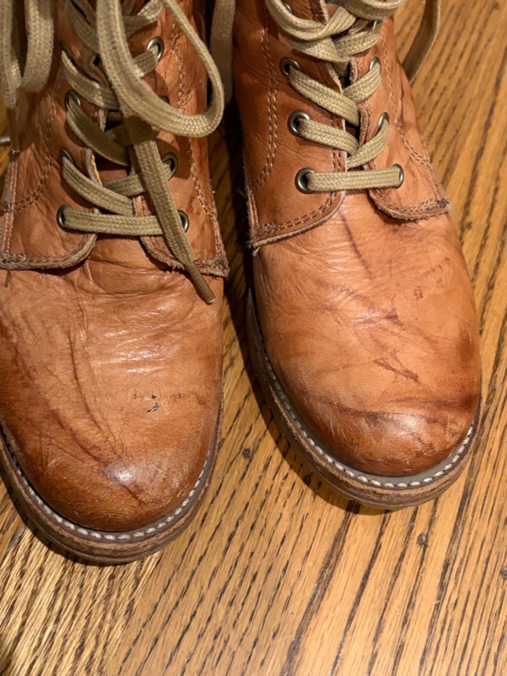 FRYE Boots - Picture 11 of 11